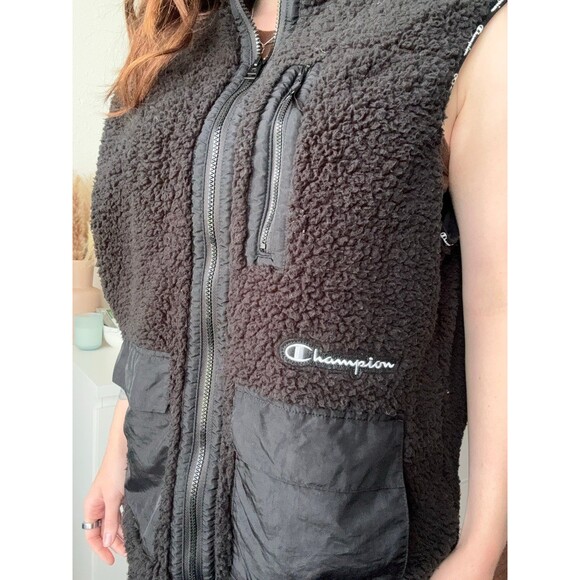 Champion | Black‎ Sherpa Zip-Up Vest | Cozy Fleece Layer | Size Large - Picture 3 of 9